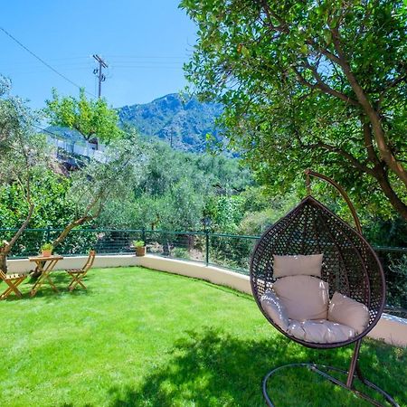 Almyros Aktis Private Garden Apartment Kalamata Extérieur photo