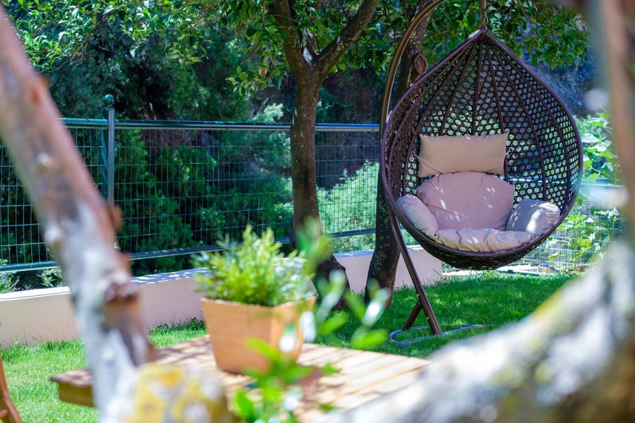 Almyros Aktis Private Garden Apartment Kalamata Extérieur photo