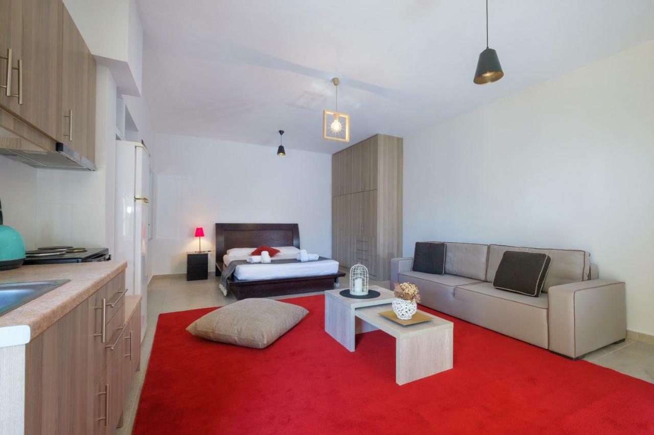 Almyros Aktis Private Garden Apartment Kalamata Extérieur photo